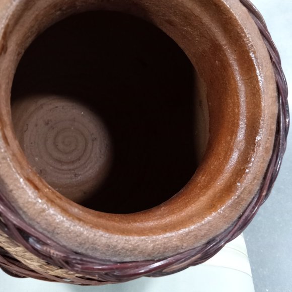 Vintage Clay Pot Vase Wrapped In Woven Wood & Wicker. Hand-made. - Picture 5 of 6